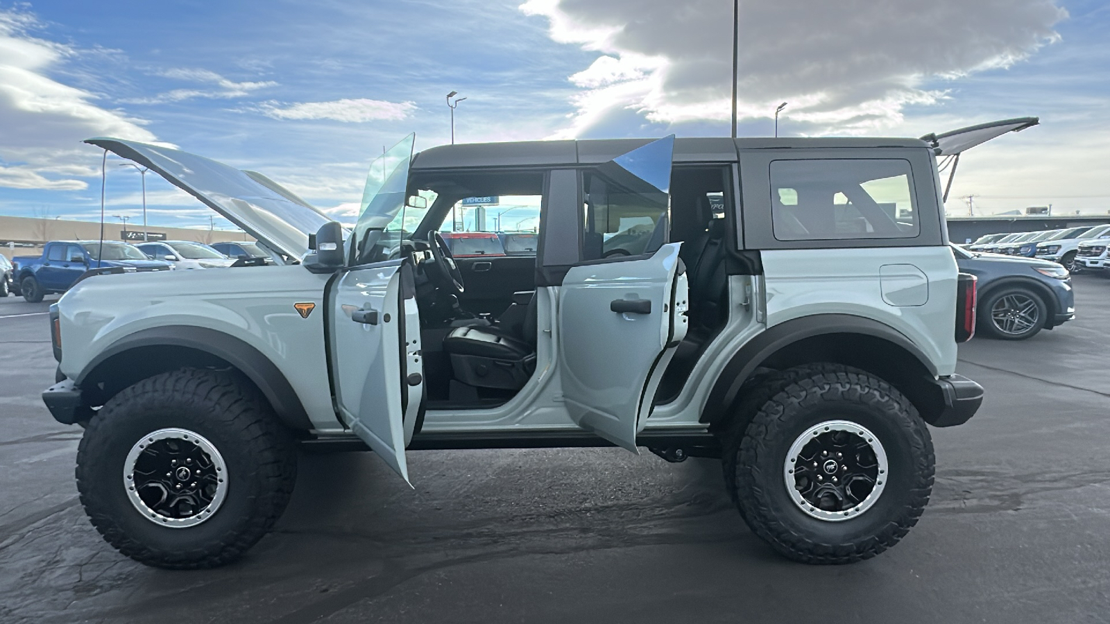 2024 Ford Bronco  13