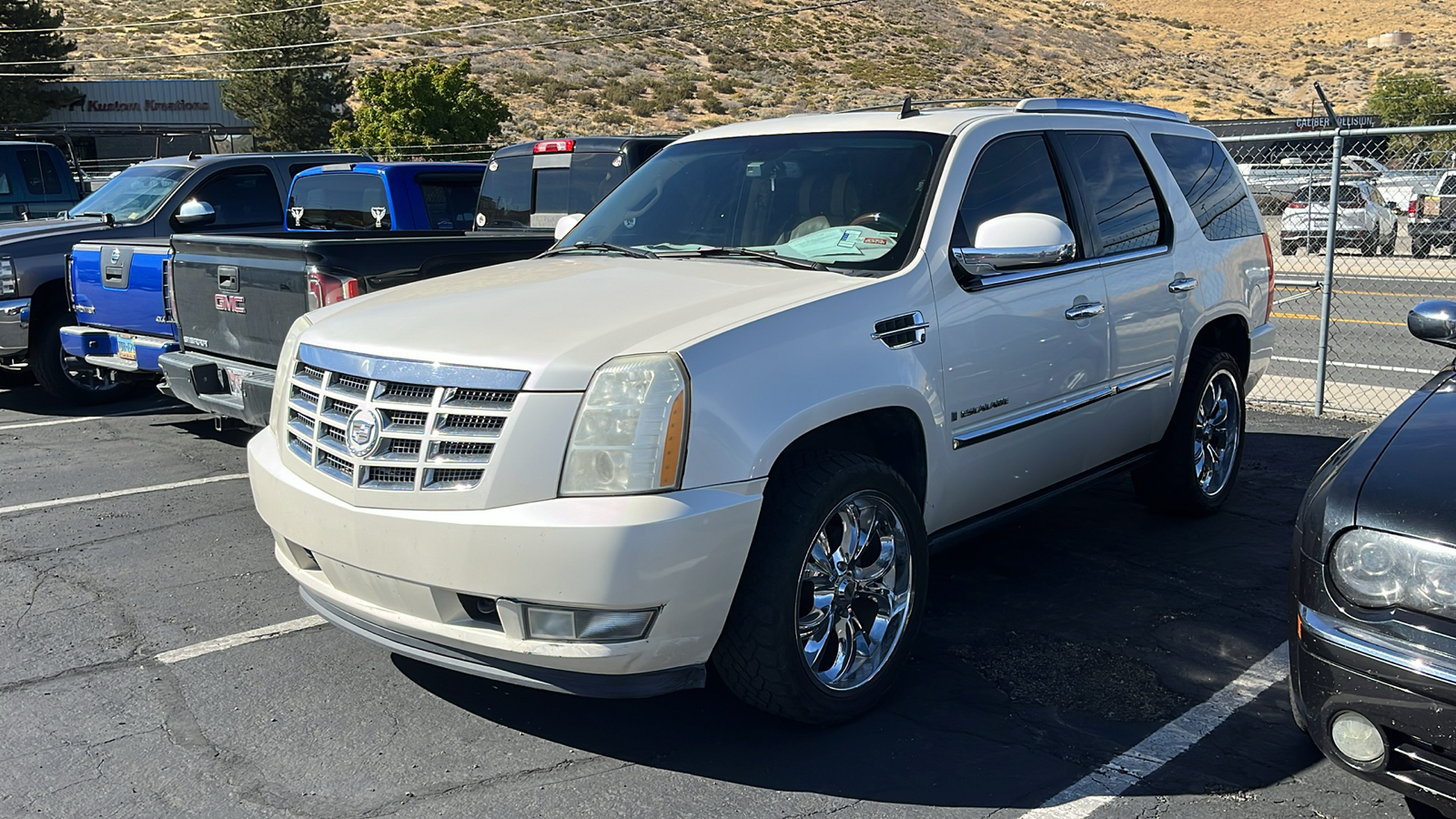 2008 Cadillac Escalade  3