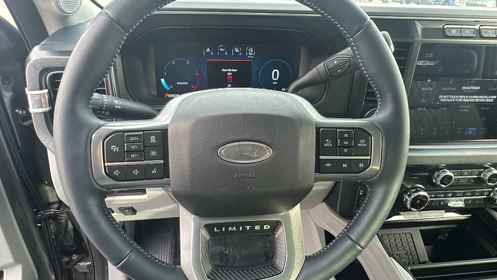 2024 Ford S-DTY F-250 Limited 15