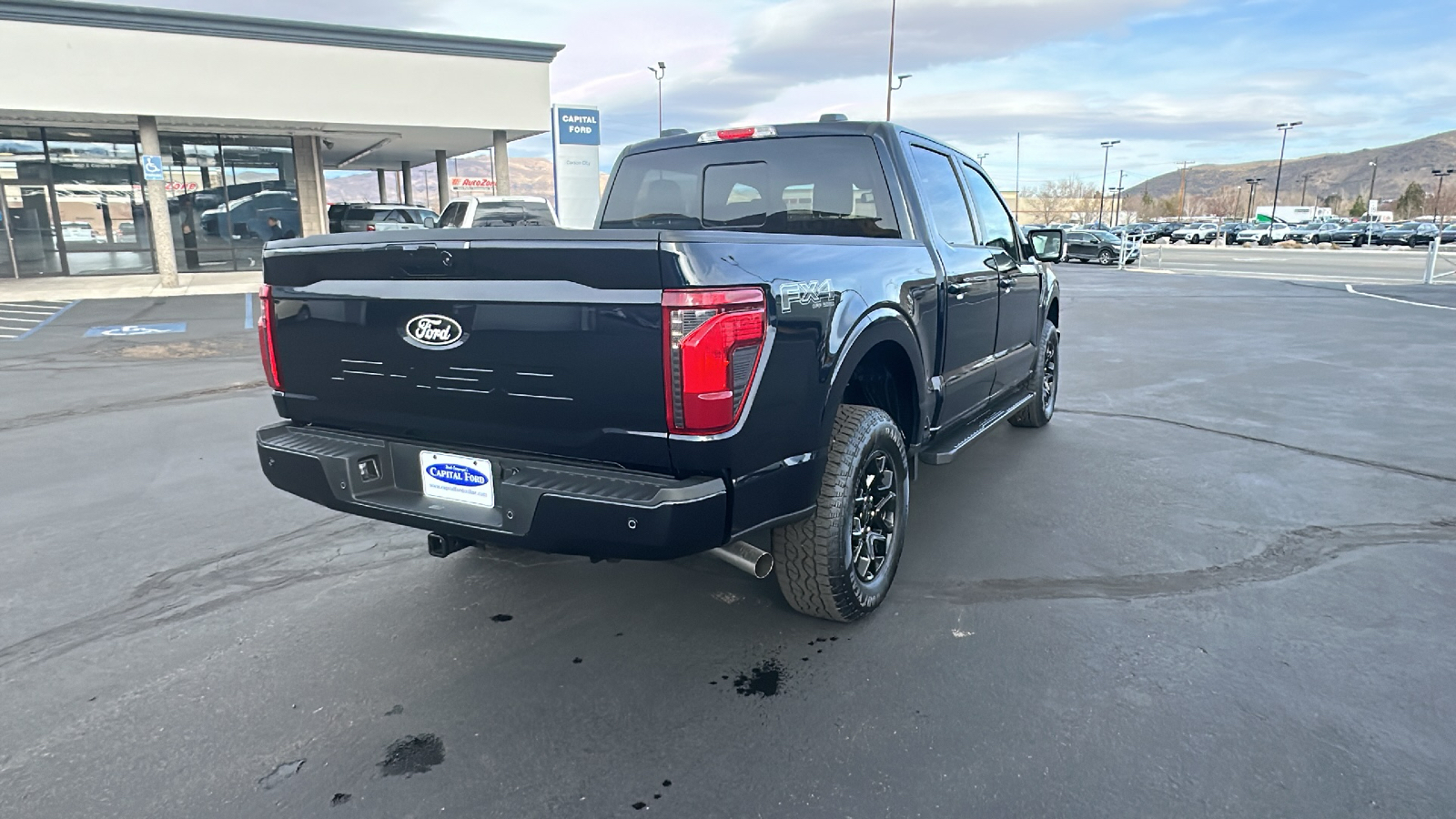 2024 Ford F-150 SERIES XLT 3