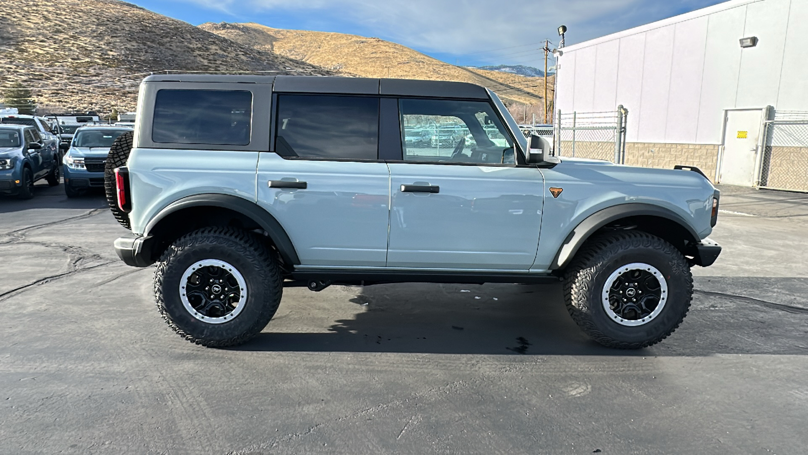 2024 Ford BRONCO Badlands 2