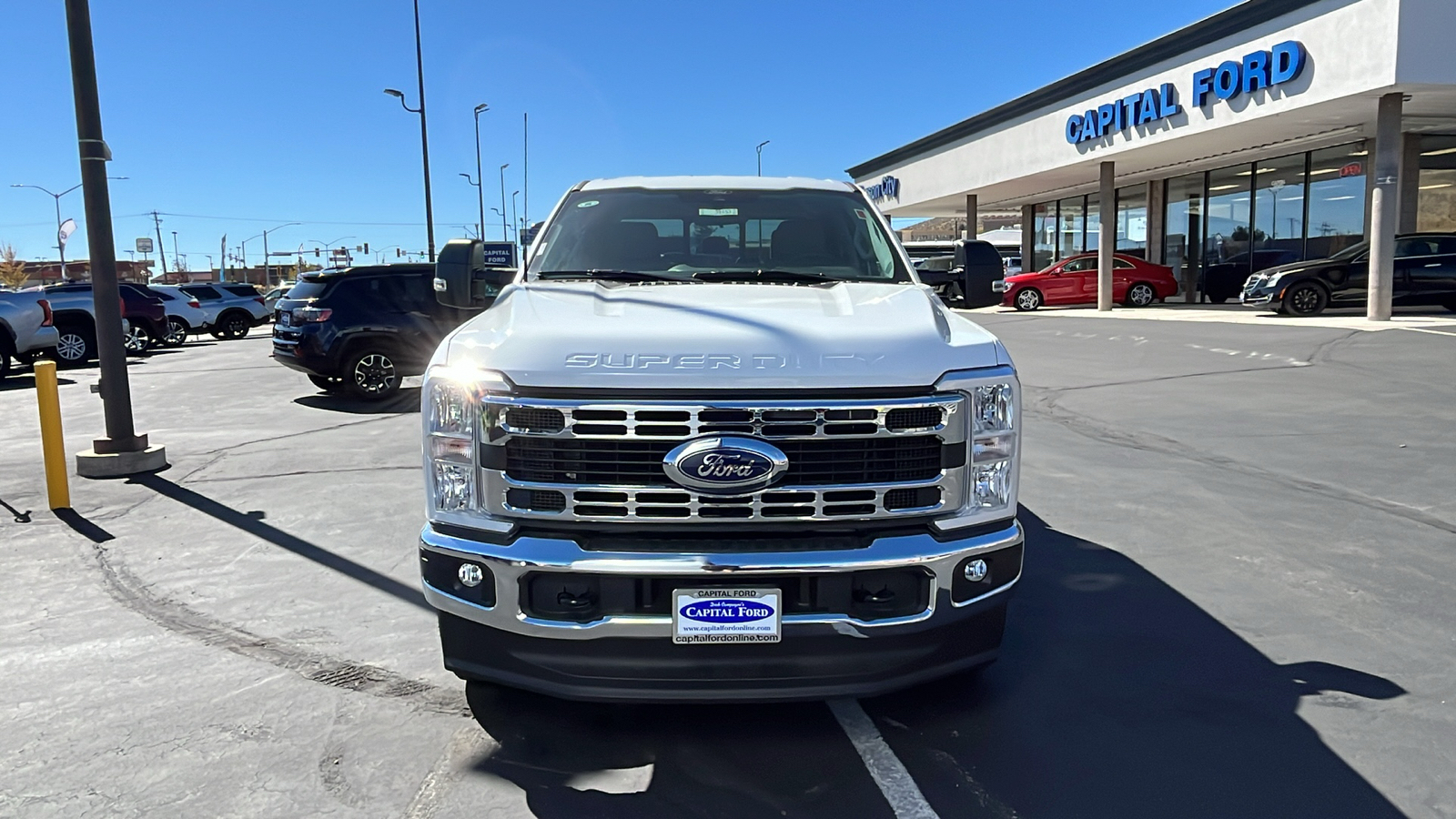 2024 Ford S-DTY F-250 XLT 8