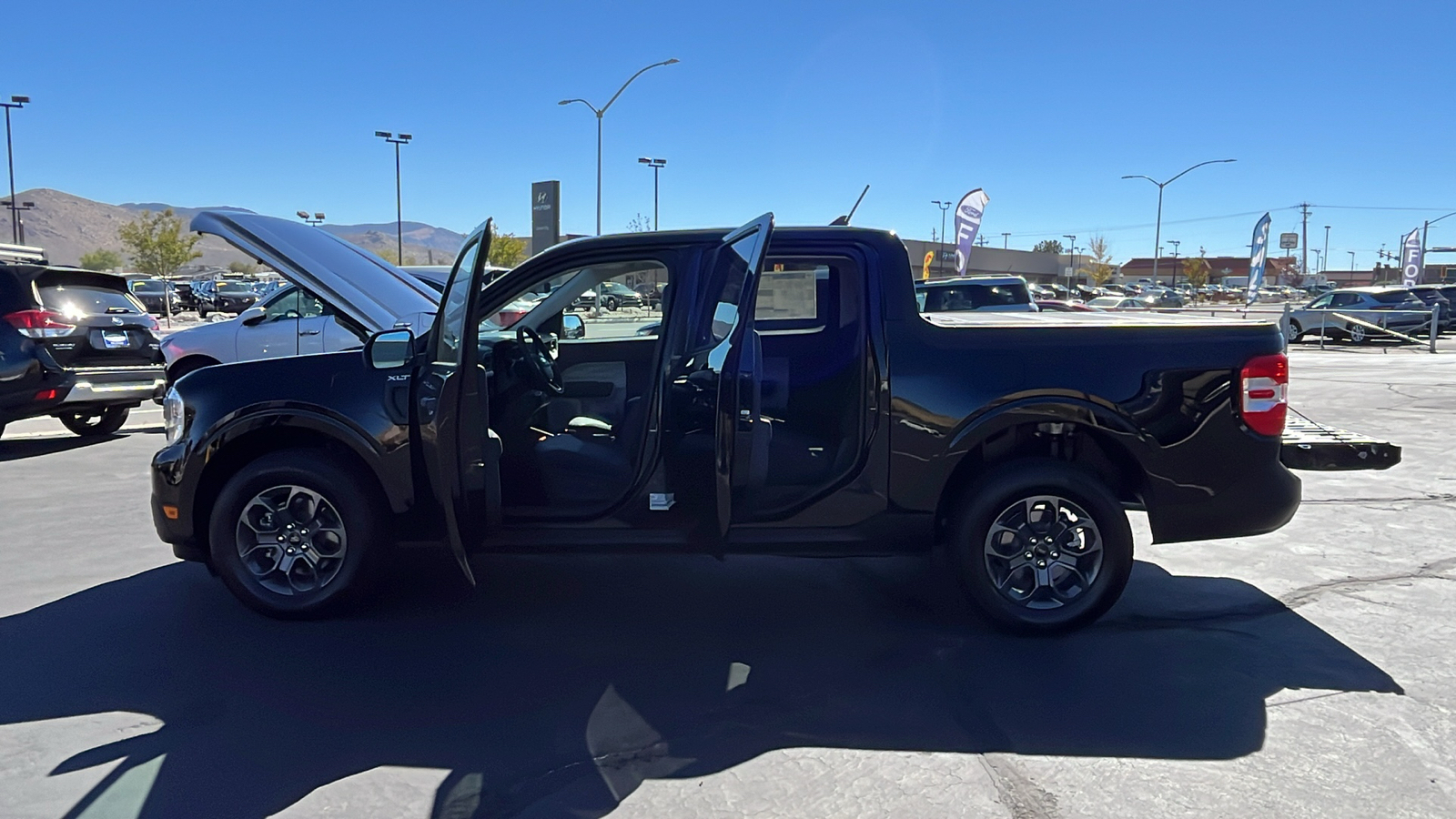 2024 Ford MAVERICK XLT 11