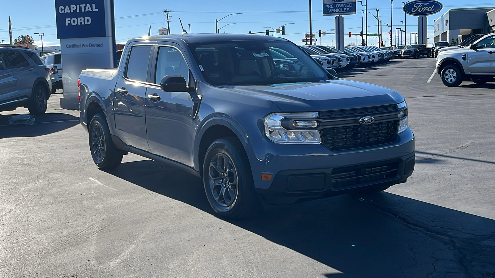 2024 Ford MAVERICK XLT 1