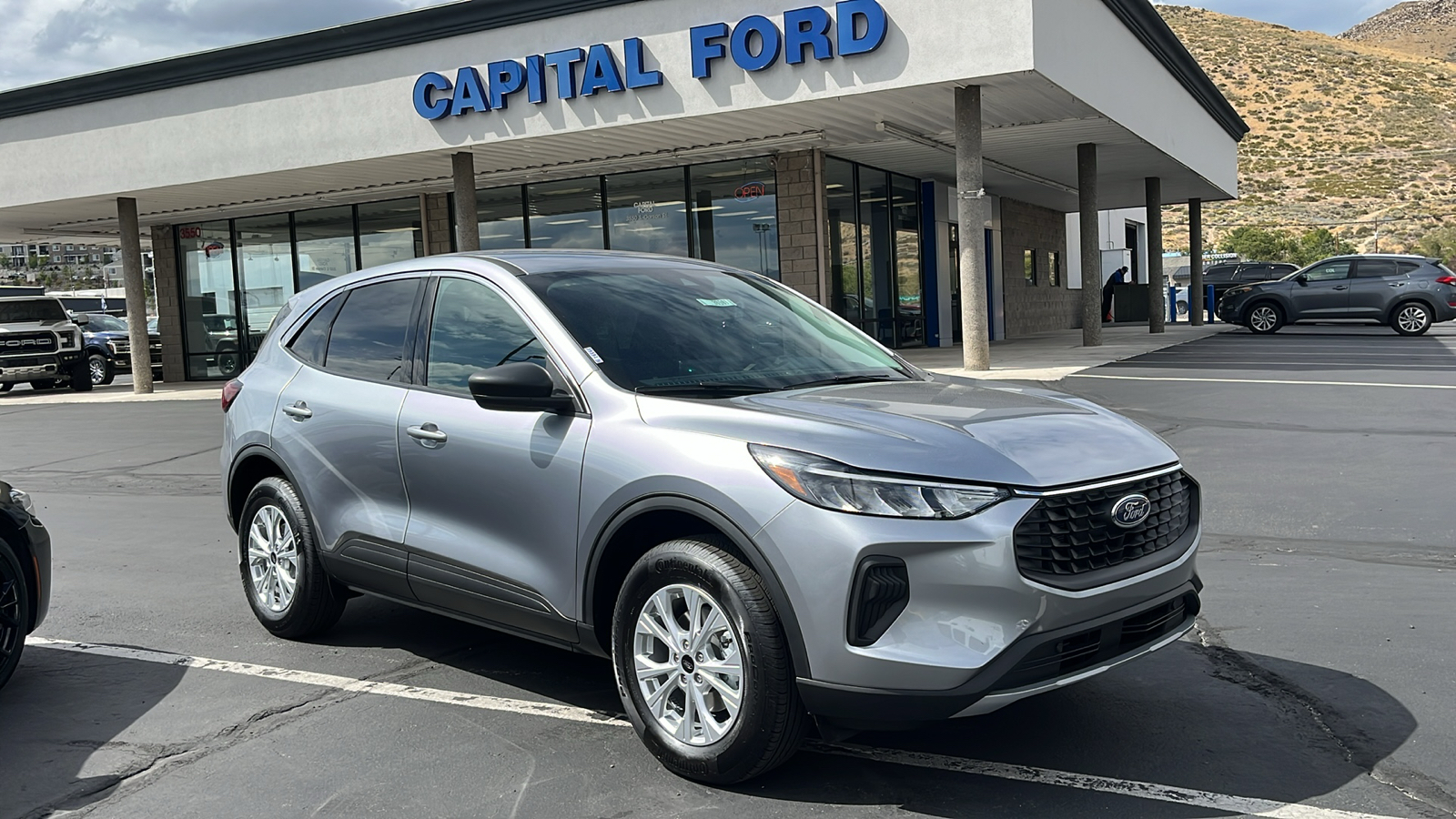 2024 Ford ESCAPE Active 1