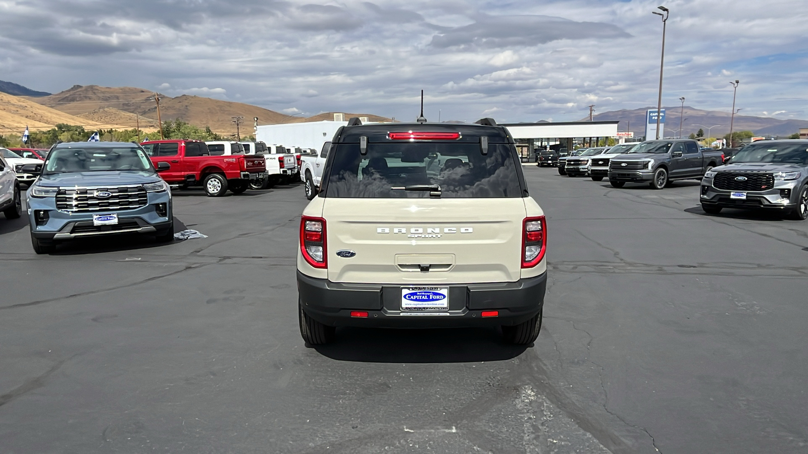 2024 Ford BRONCO SPORT Outer Banks 4