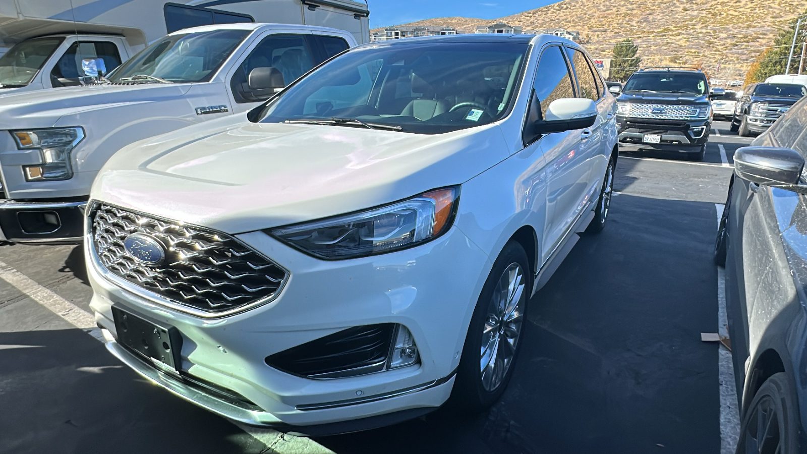 2020 Ford Edge Titanium 2