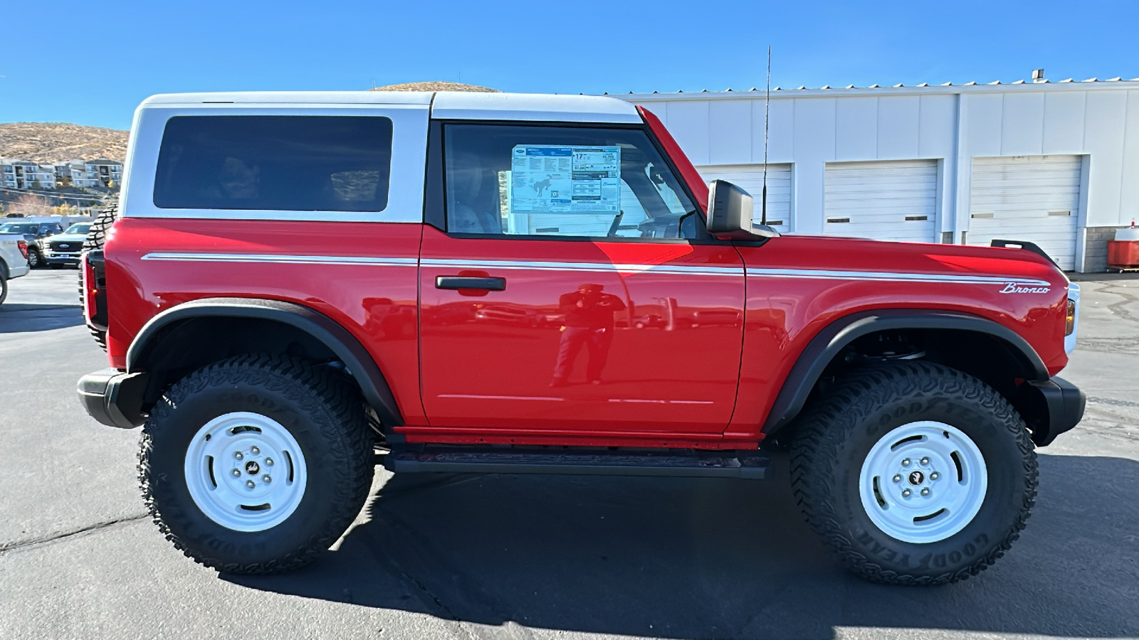 2024 Ford BRONCO Heritage Edition 2