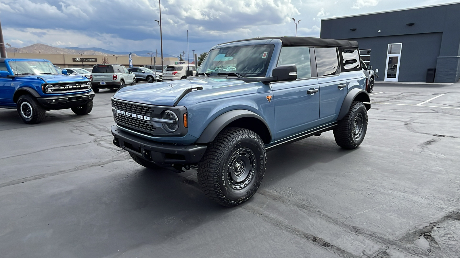 2024 Ford BRONCO Badlands 7