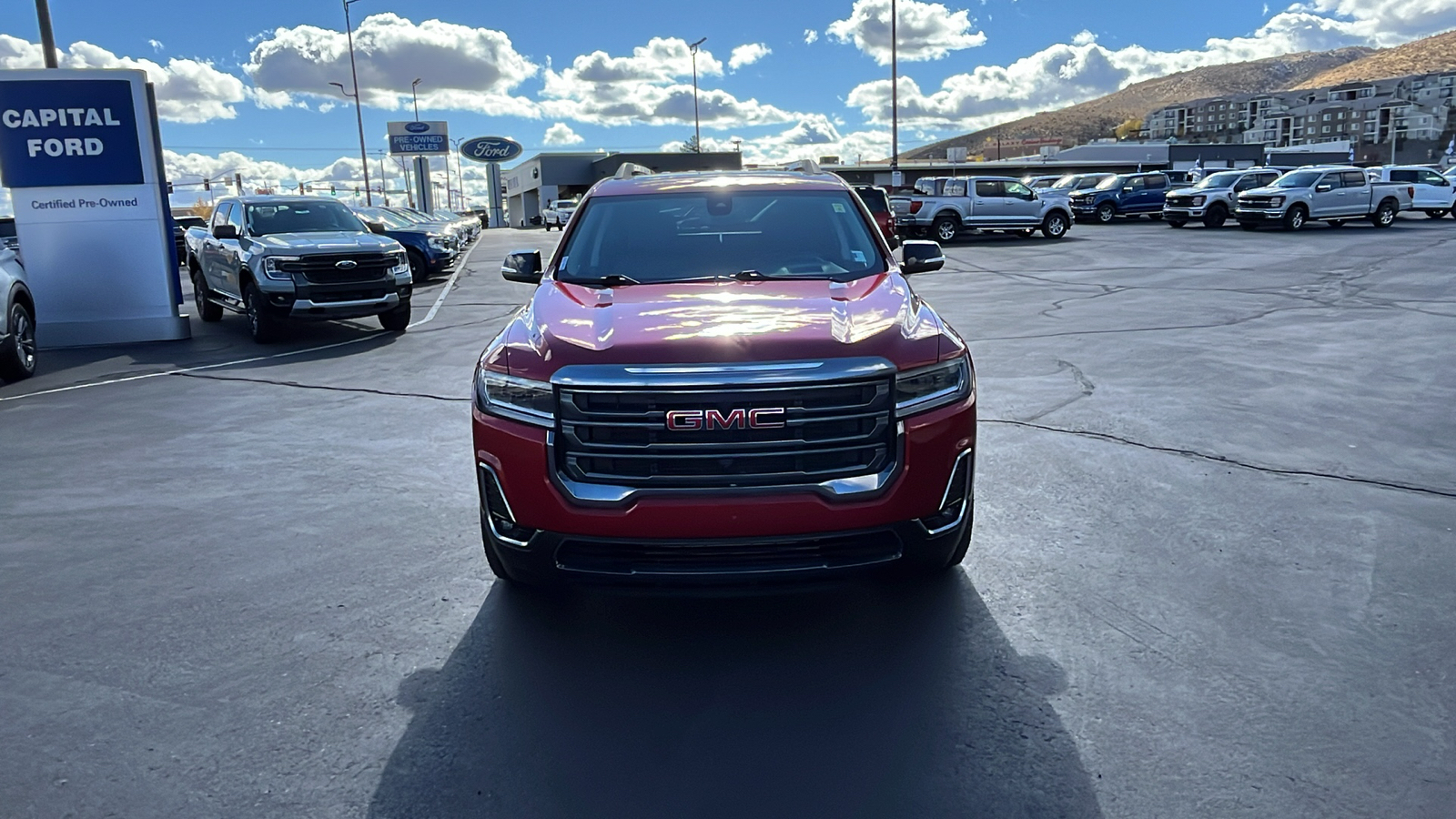 2023 GMC Acadia AT4 8