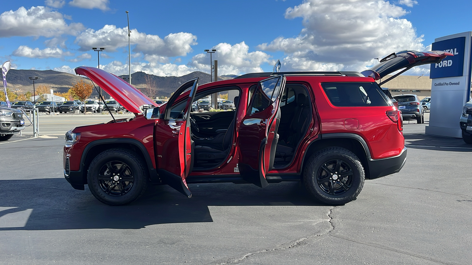 2023 GMC Acadia AT4 11