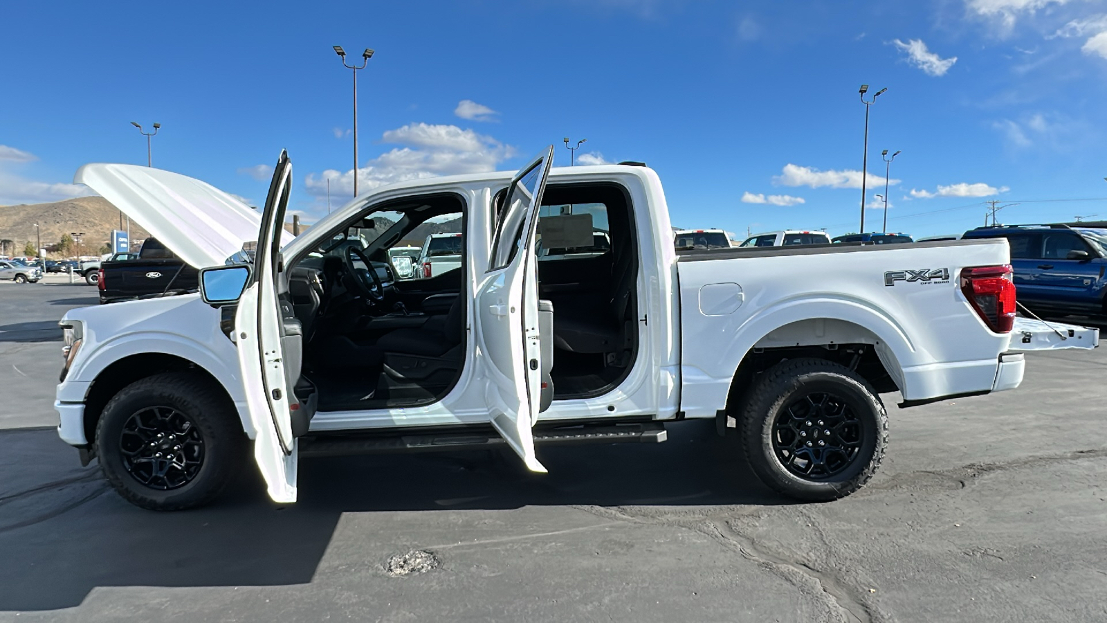 2024 Ford F-150 SERIES XLT 13