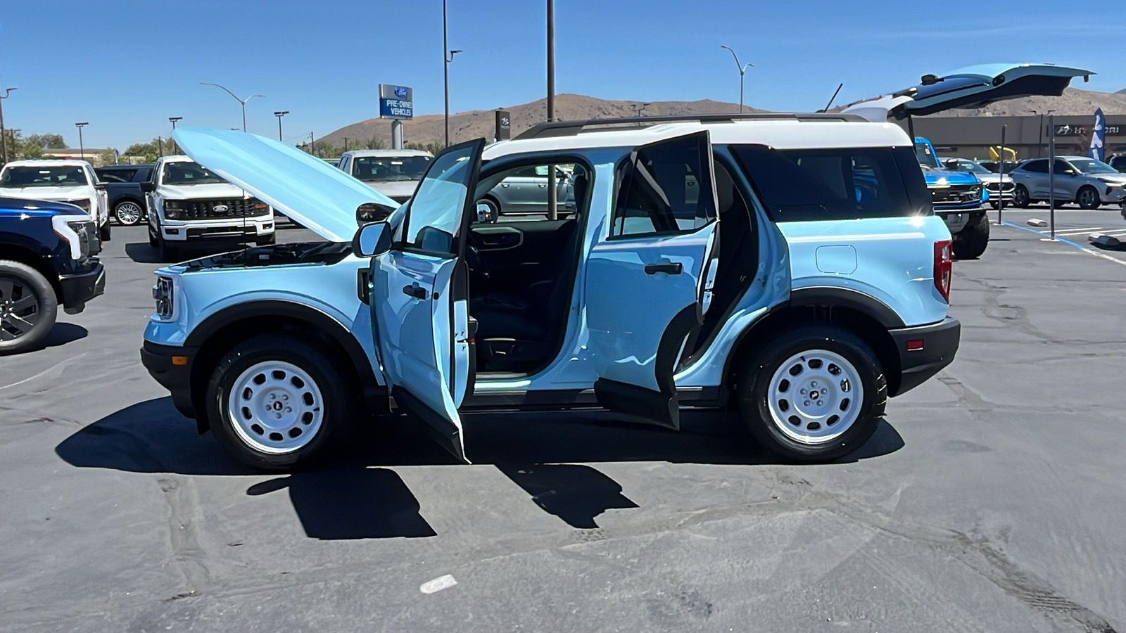 2024 Ford BRONCO SPORT Heritage 11