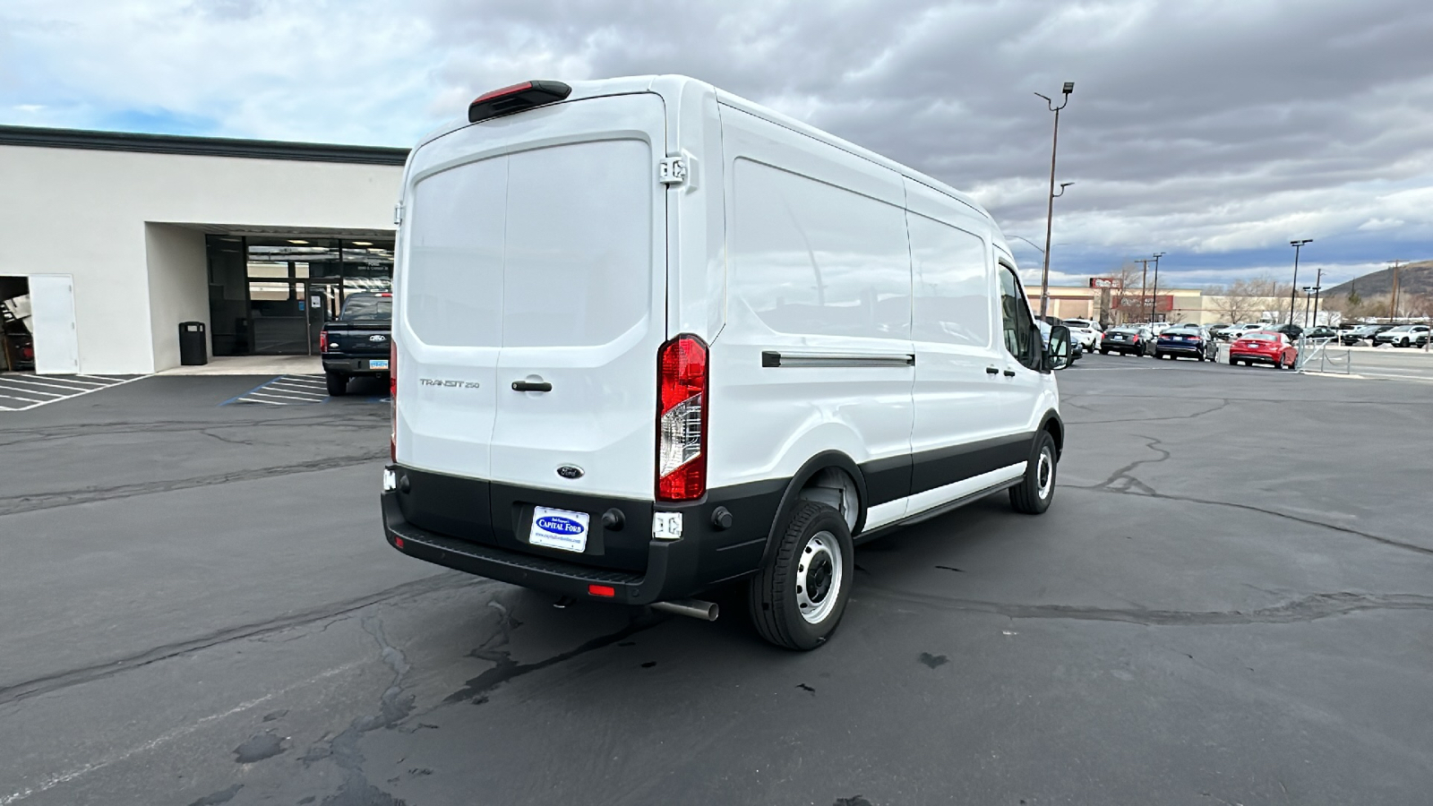 2024 Ford TRANSIT VAN 250 3