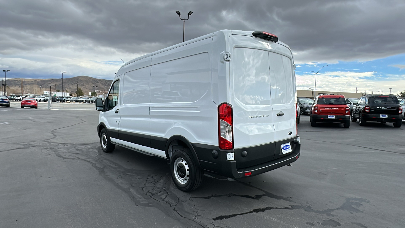 2024 Ford TRANSIT VAN 250 5