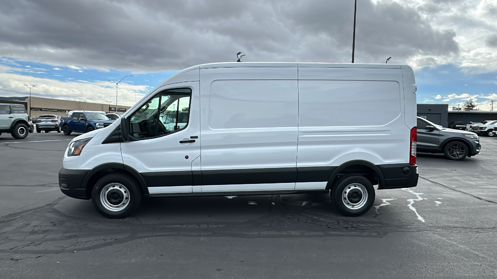 2024 Ford TRANSIT VAN 250 6