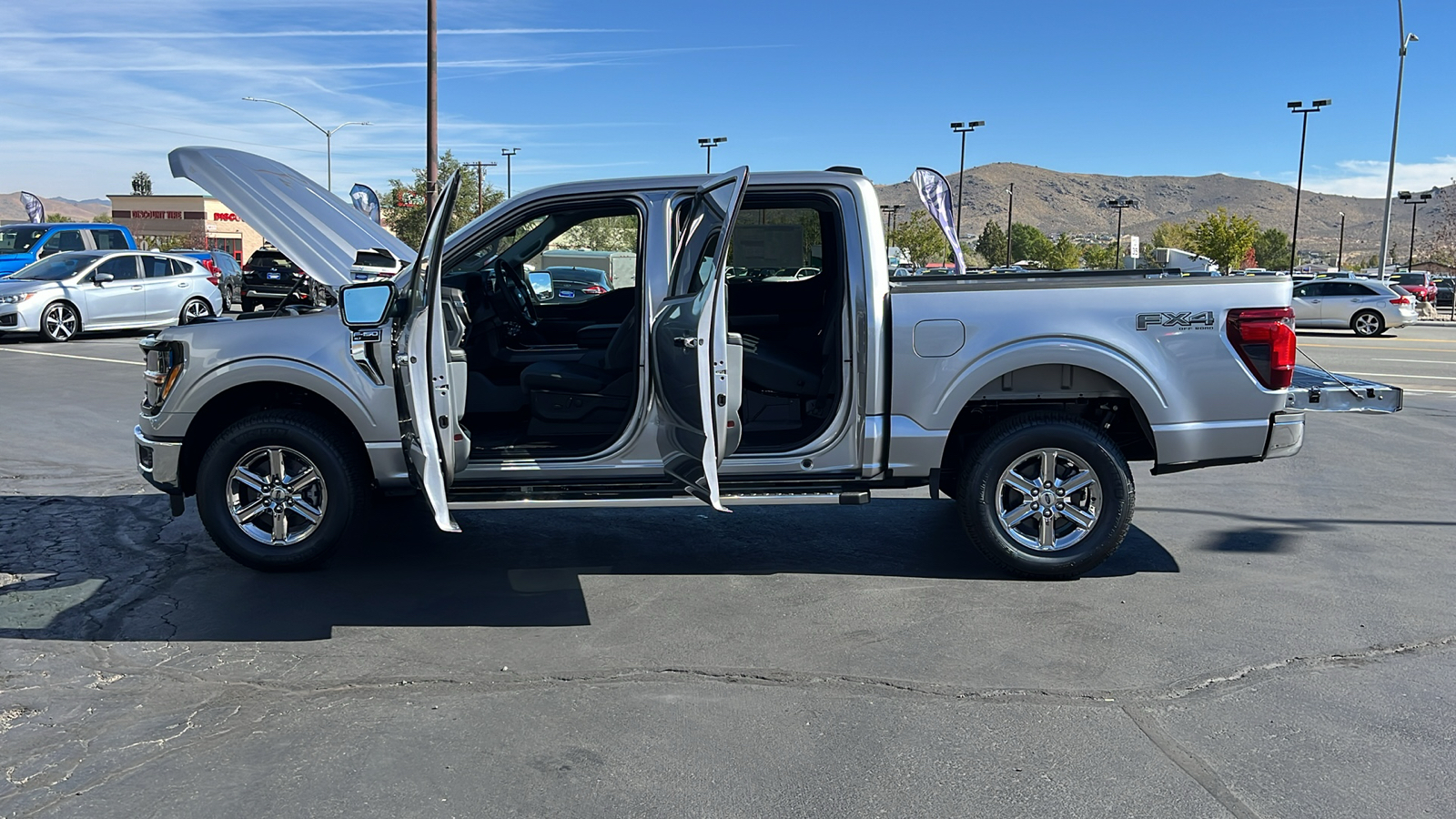 2024 Ford F-150 SERIES XLT 11