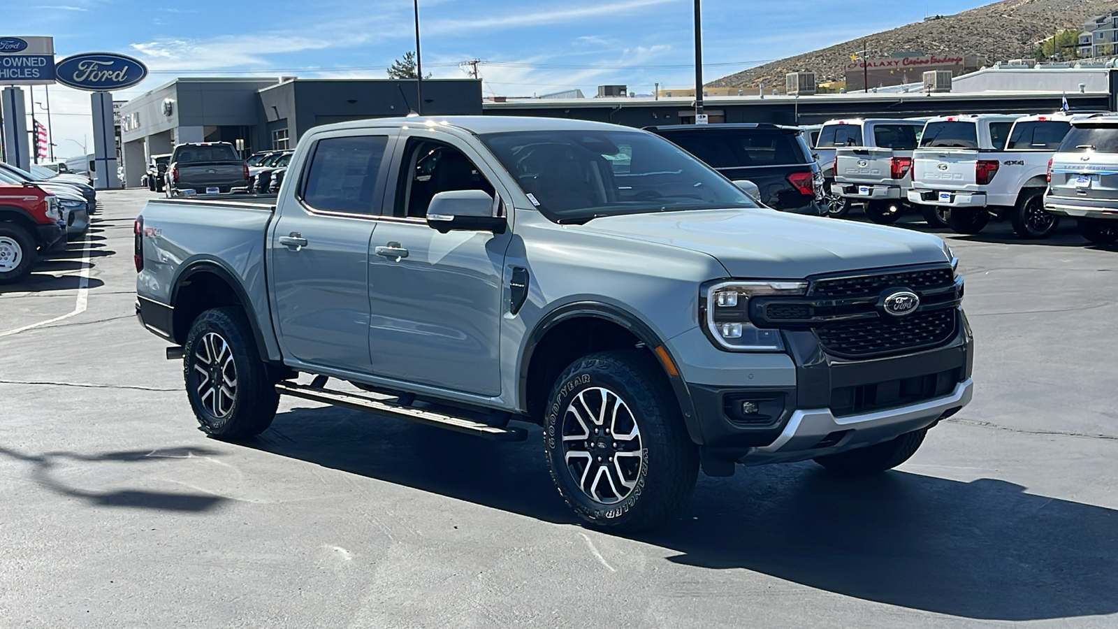 2024 Ford RANGER Lariat 1