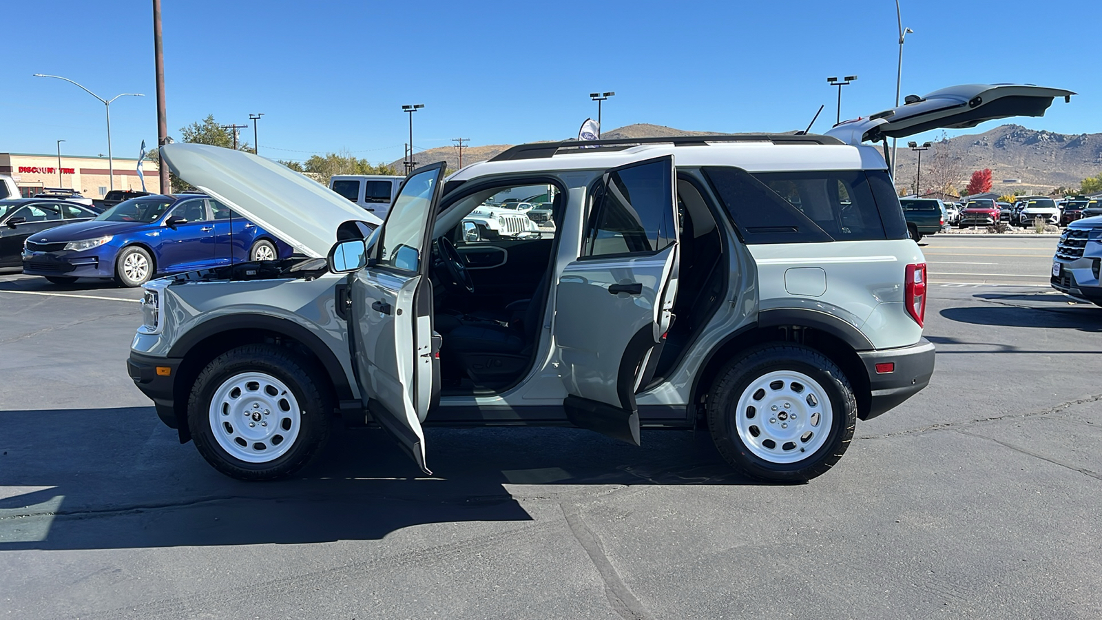 2024 Ford BRONCO SPORT Heritage 11