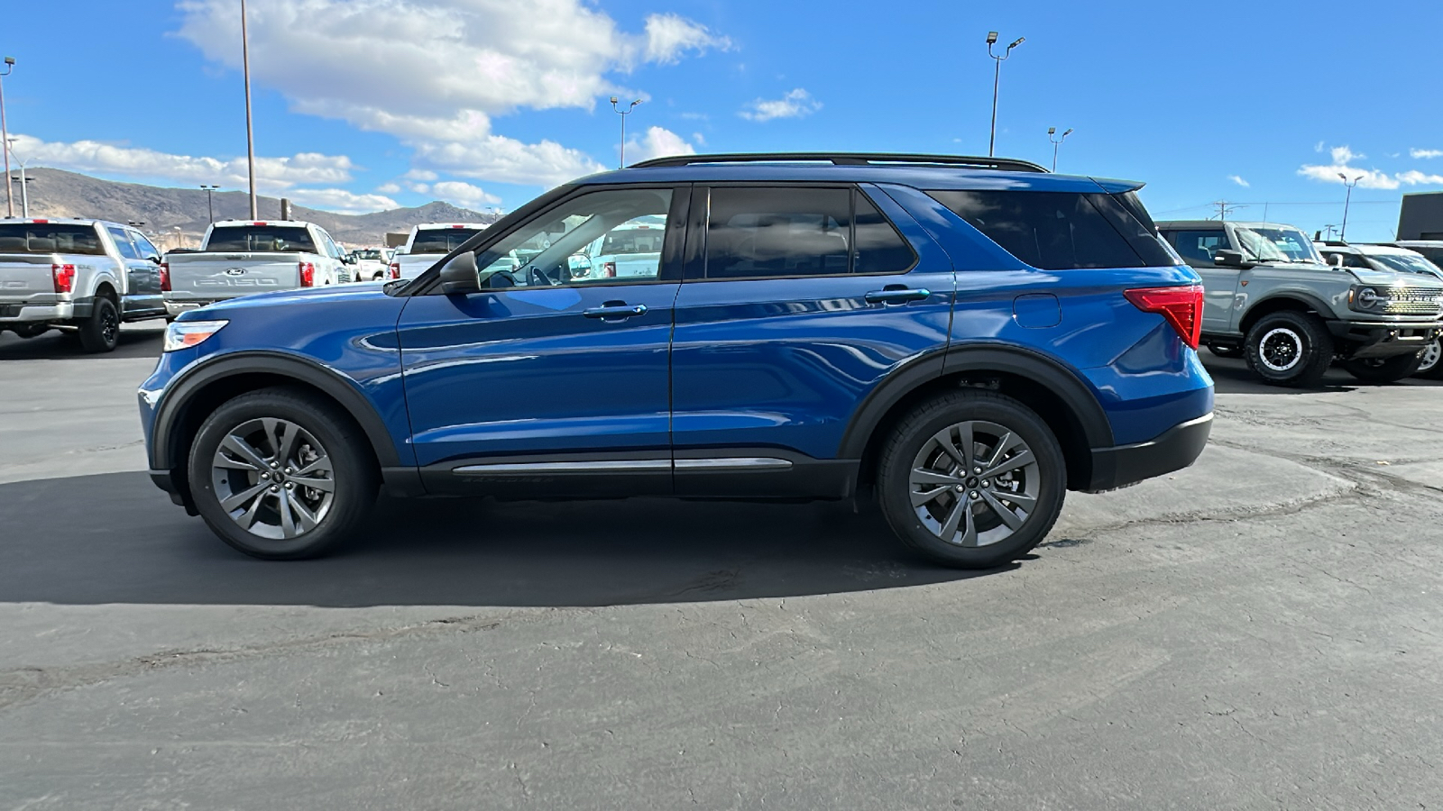 2021 Ford Explorer XLT 6