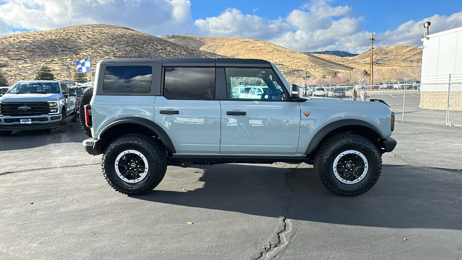 2024 Ford BRONCO Badlands 2