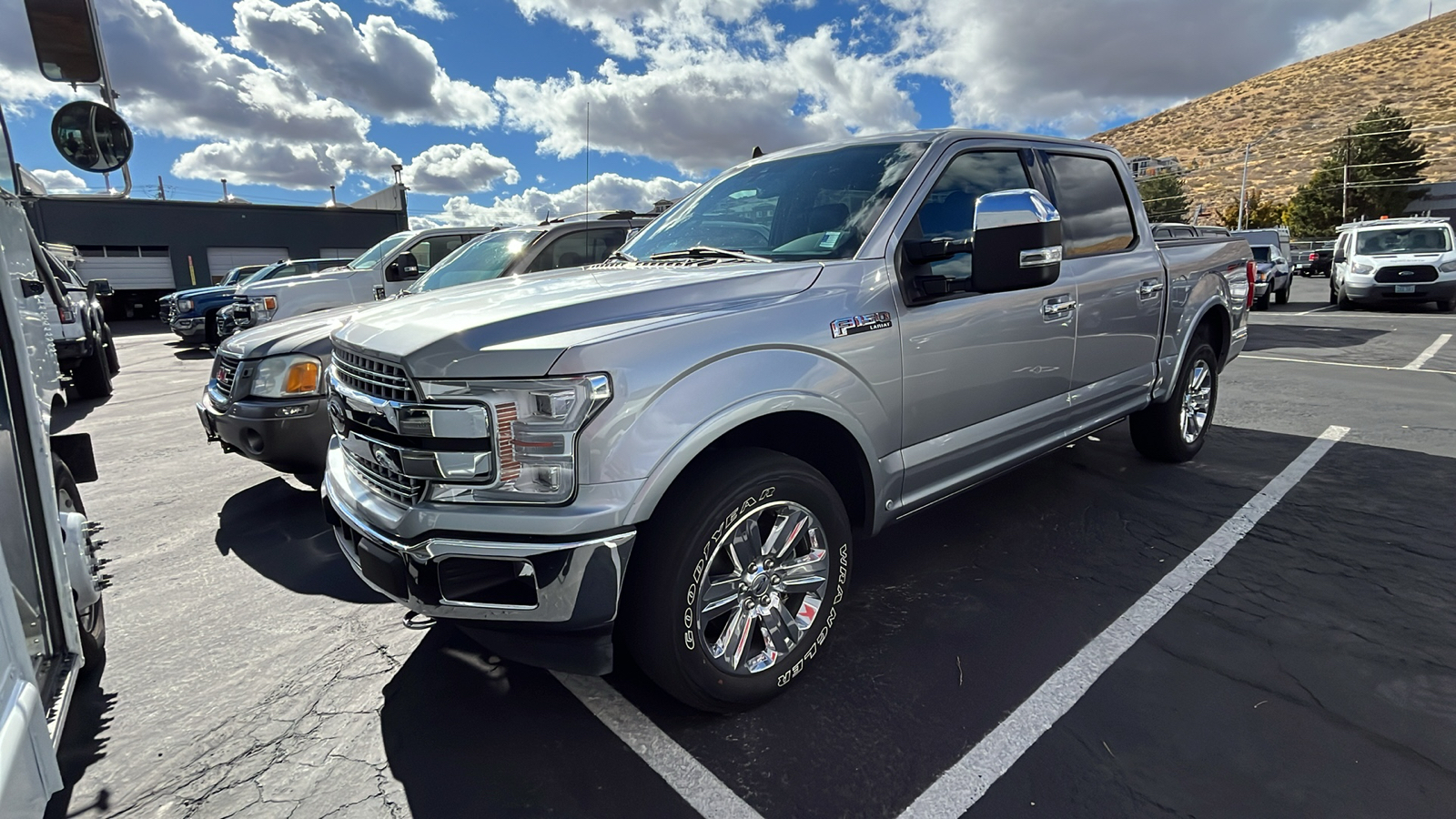 2020 Ford F-150 LARIAT 2