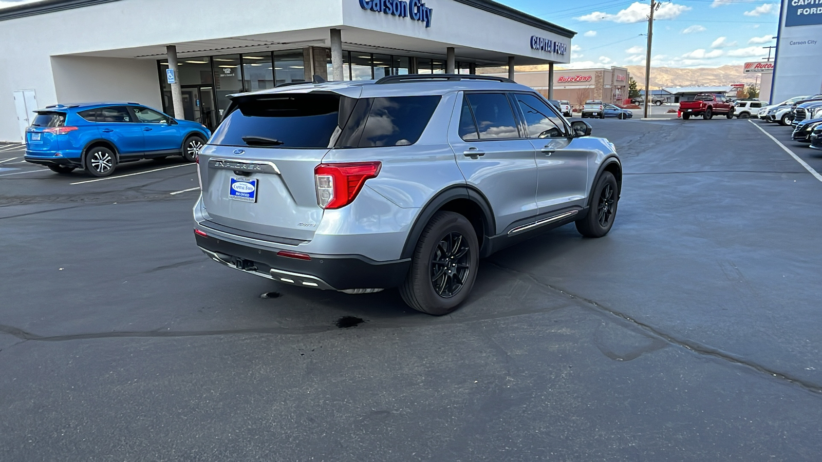 2024 Ford Explorer XLT 3