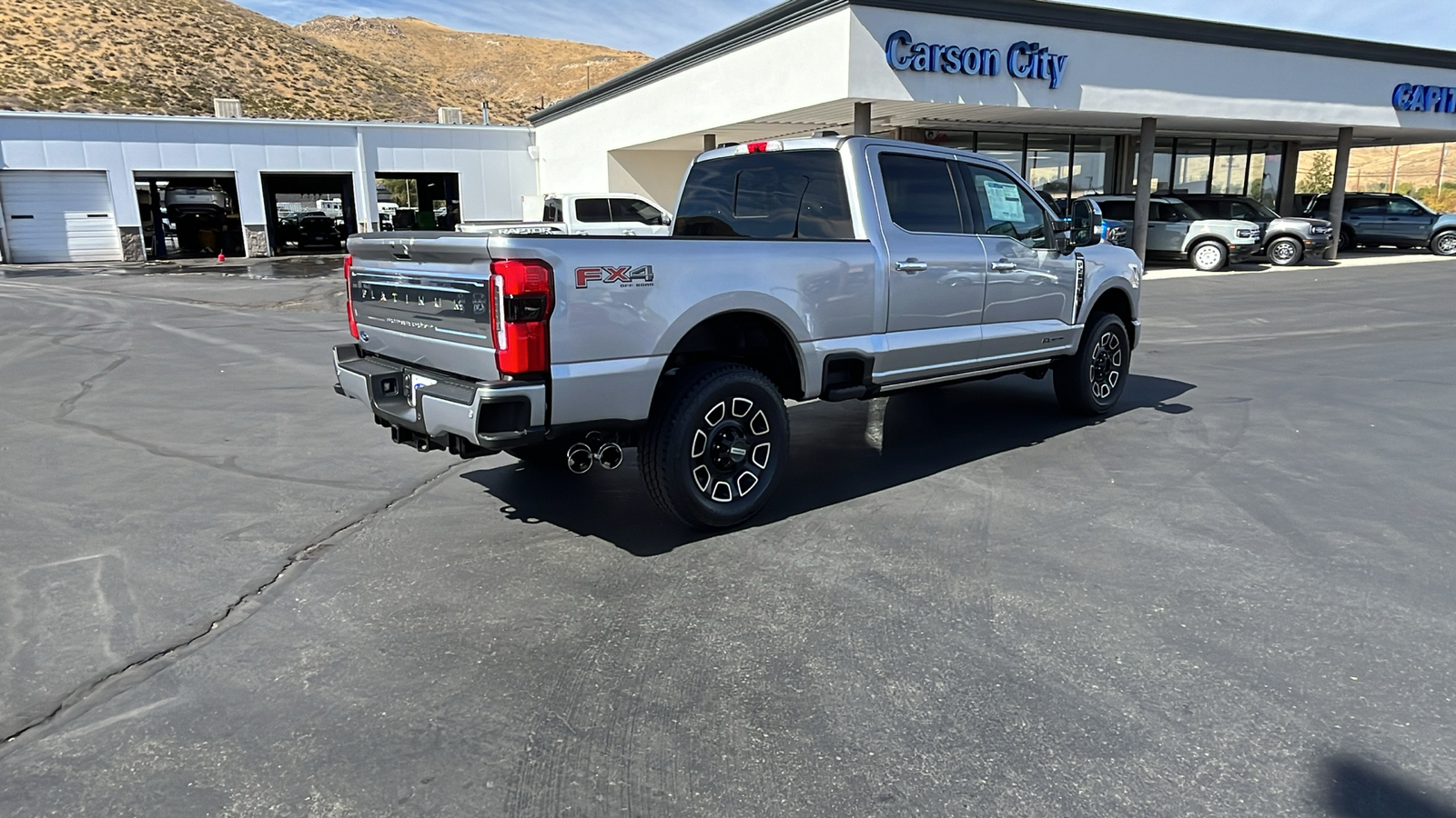 2024 Ford S-DTY F-250 Platinum 3