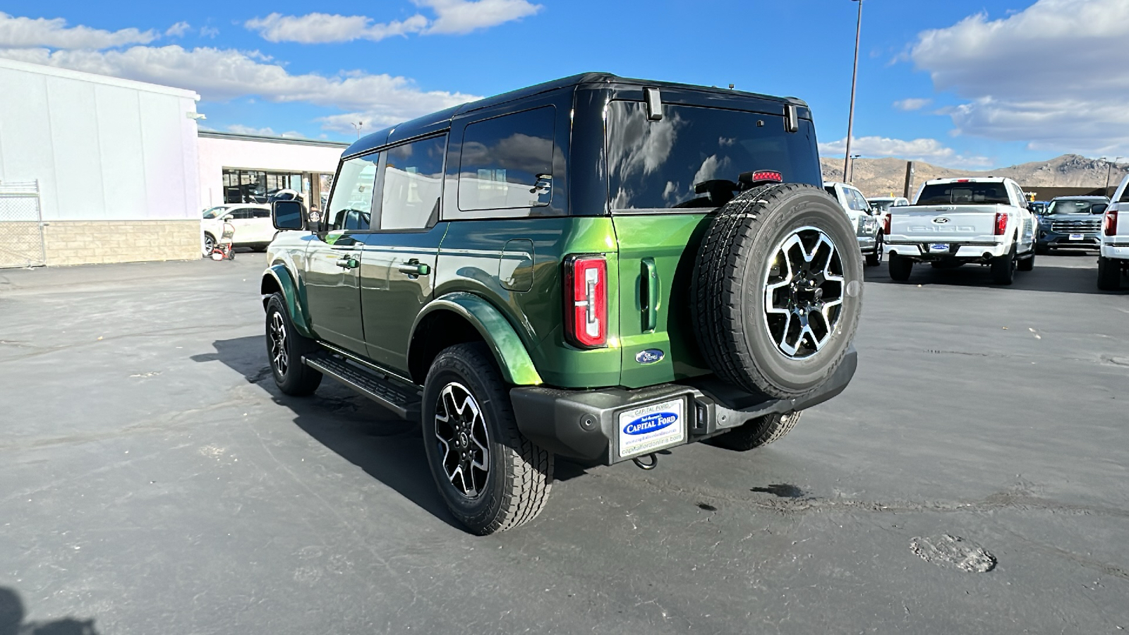 2024 Ford BRONCO Outer Banks 5