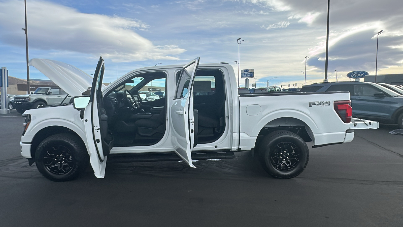 2024 Ford F-150 SERIES XLT 13