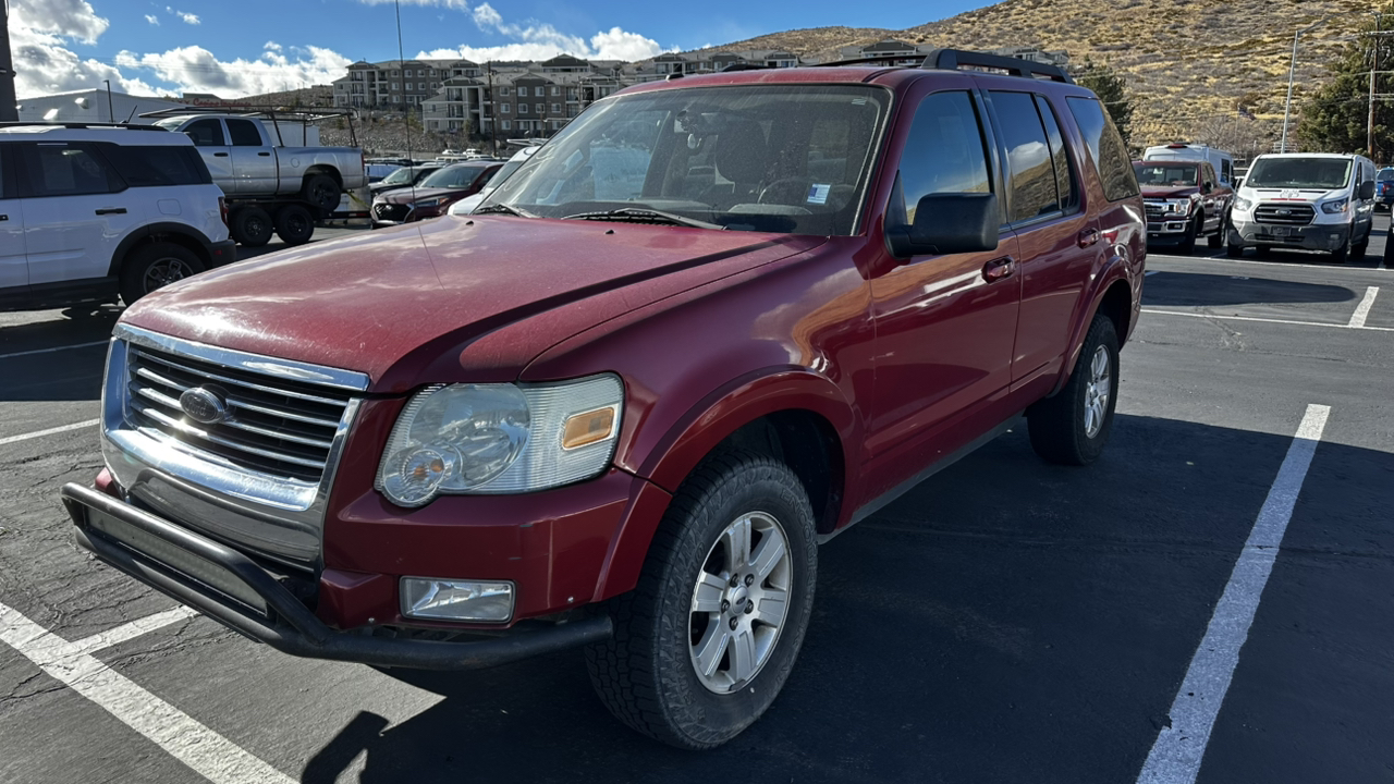 2010 Ford Explorer  3