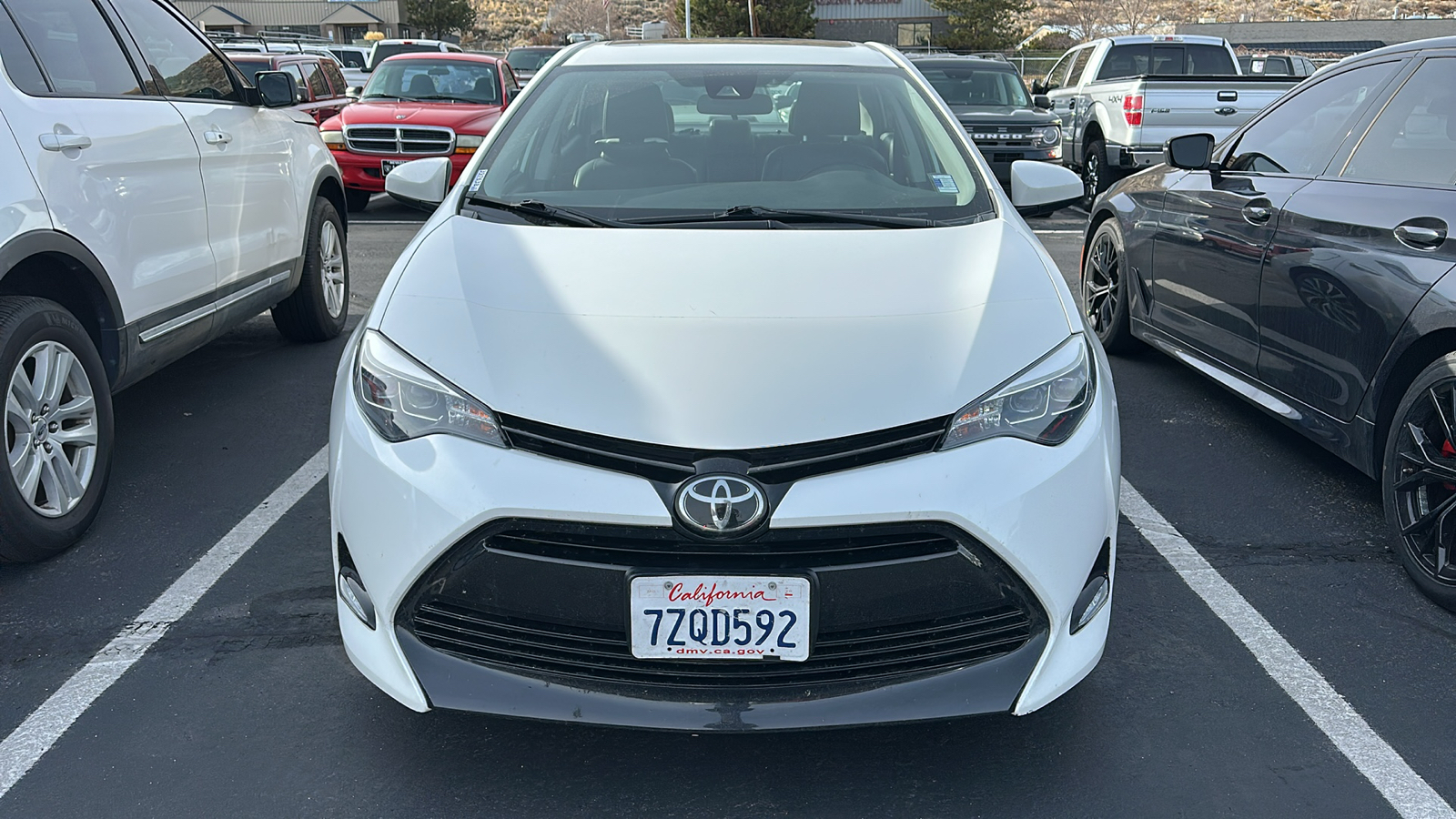 2017 Toyota Corolla XLE 2