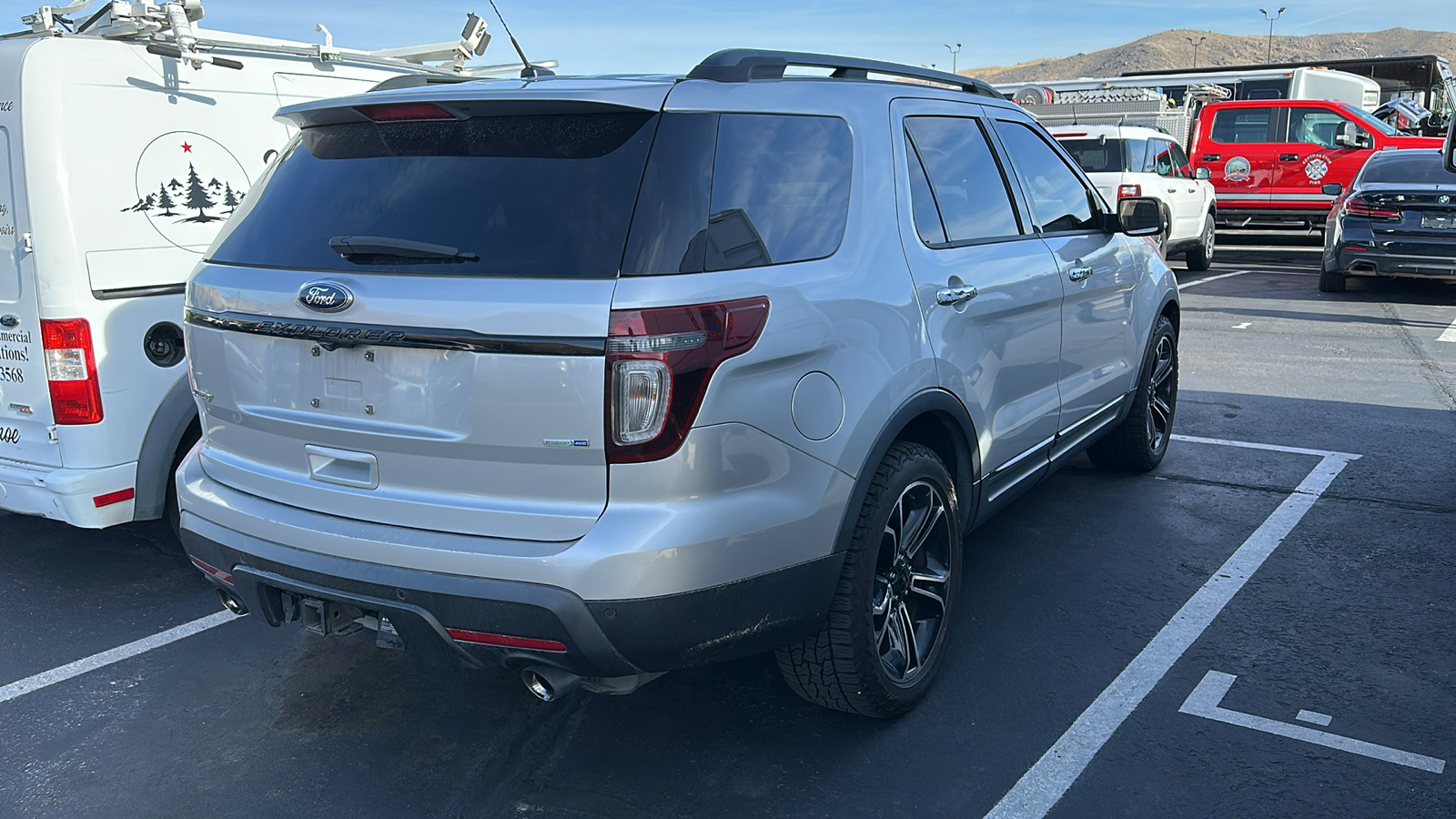 2014 Ford Explorer  2