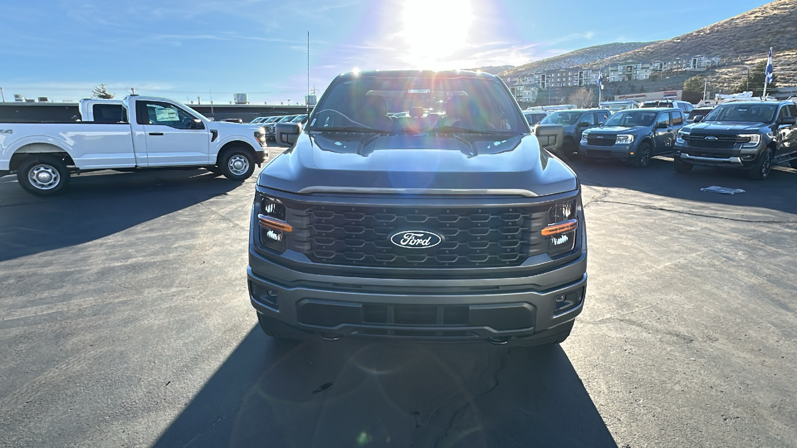 2024 Ford F-150 SERIES STX 8