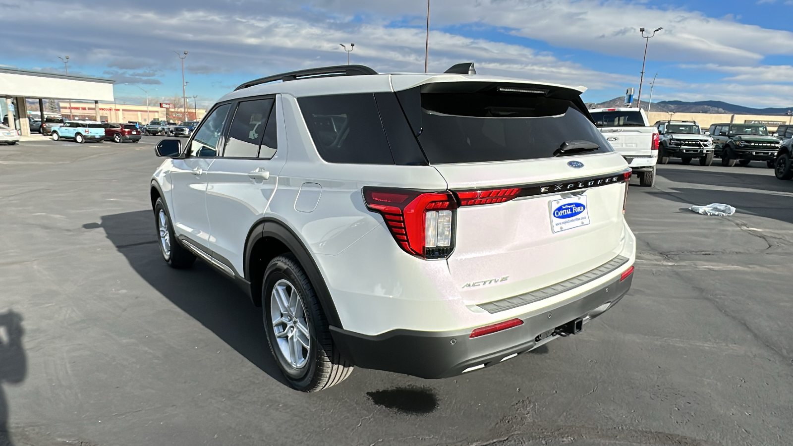 2025 Ford EXPLORER Active 5