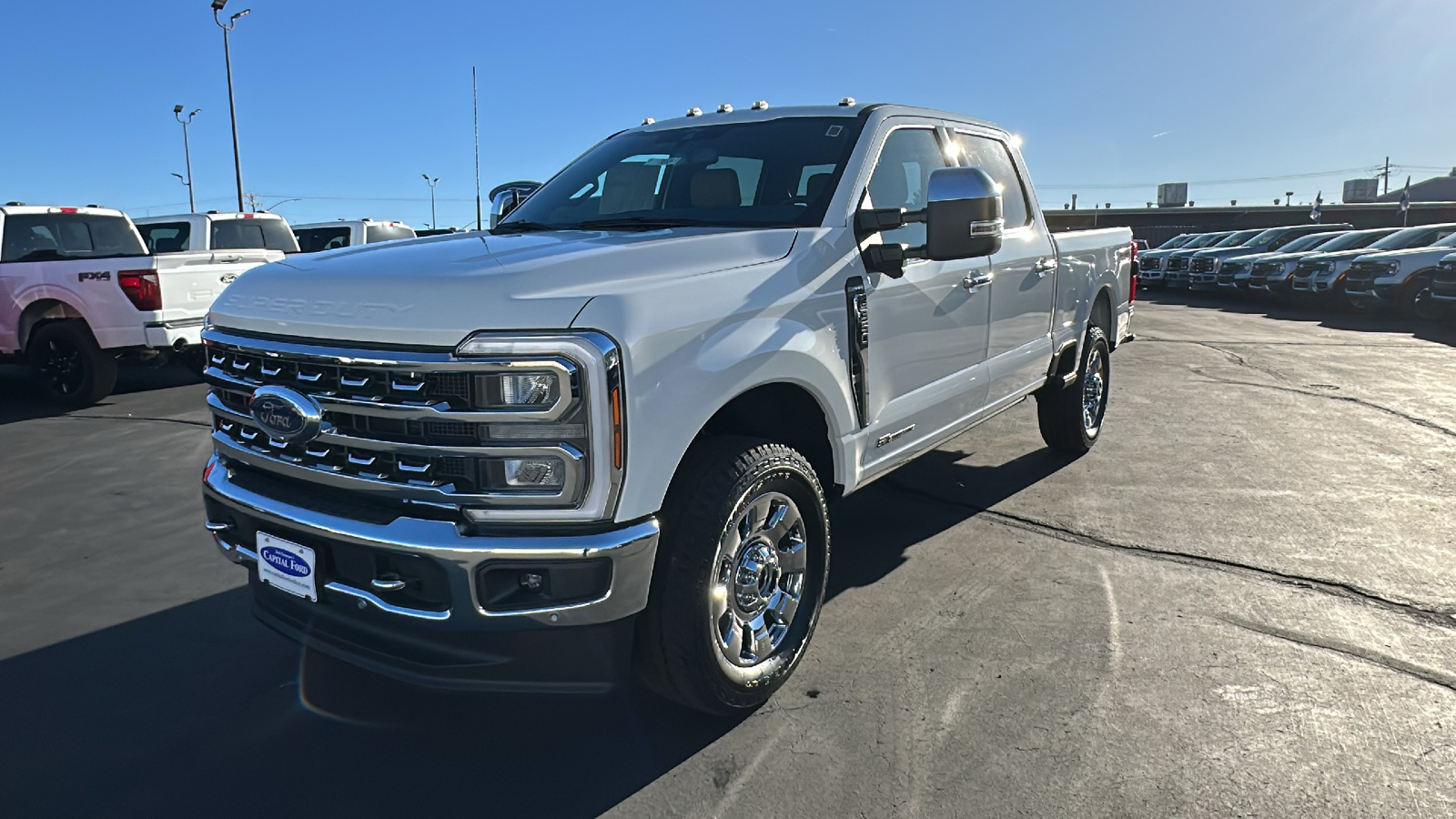 2024 Ford S-DTY F-350 SRW Lariat 7