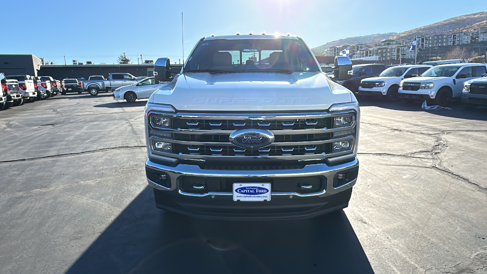 2024 Ford S-DTY F-350 SRW Lariat 8