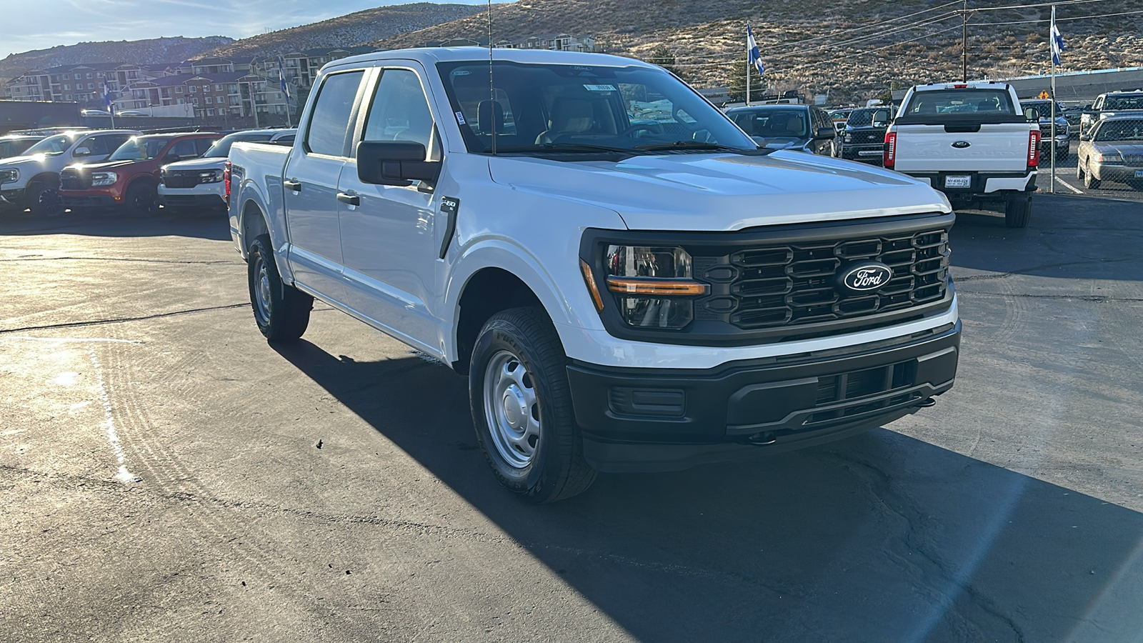 2024 Ford F-150 SERIES XL 1