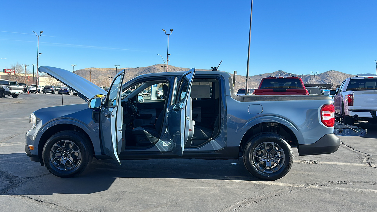 2024 Ford MAVERICK XLT 11