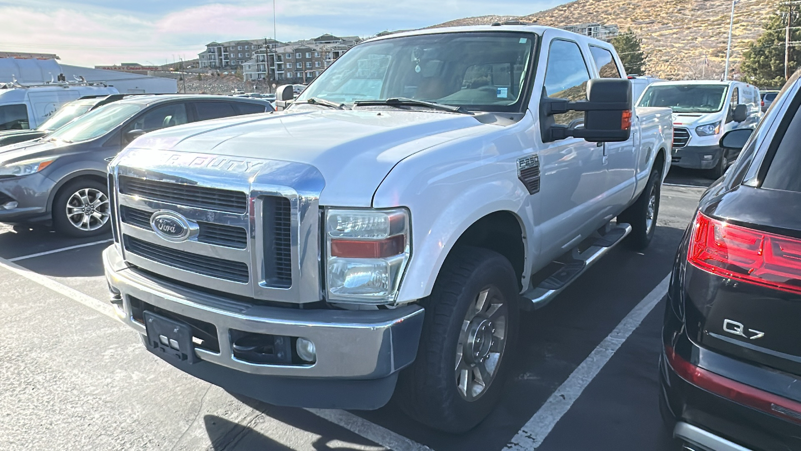 2010 Ford Super Duty F-250 SRW Lariat 3