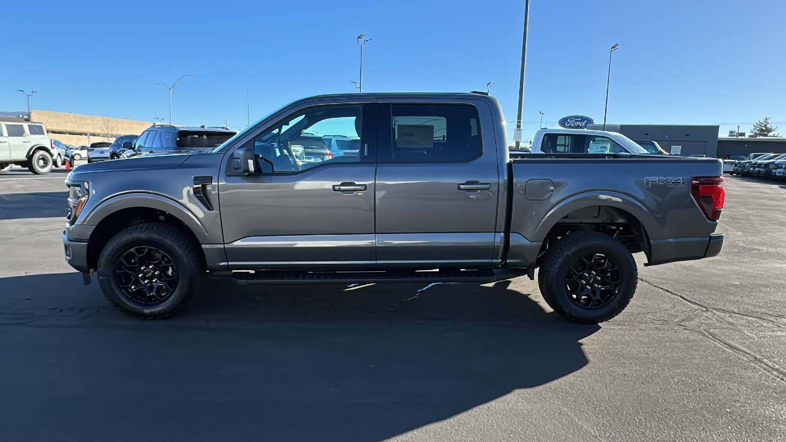 2024 Ford F-150 SERIES XLT 6