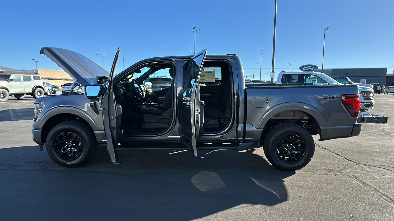 2024 Ford F-150 SERIES XLT 13