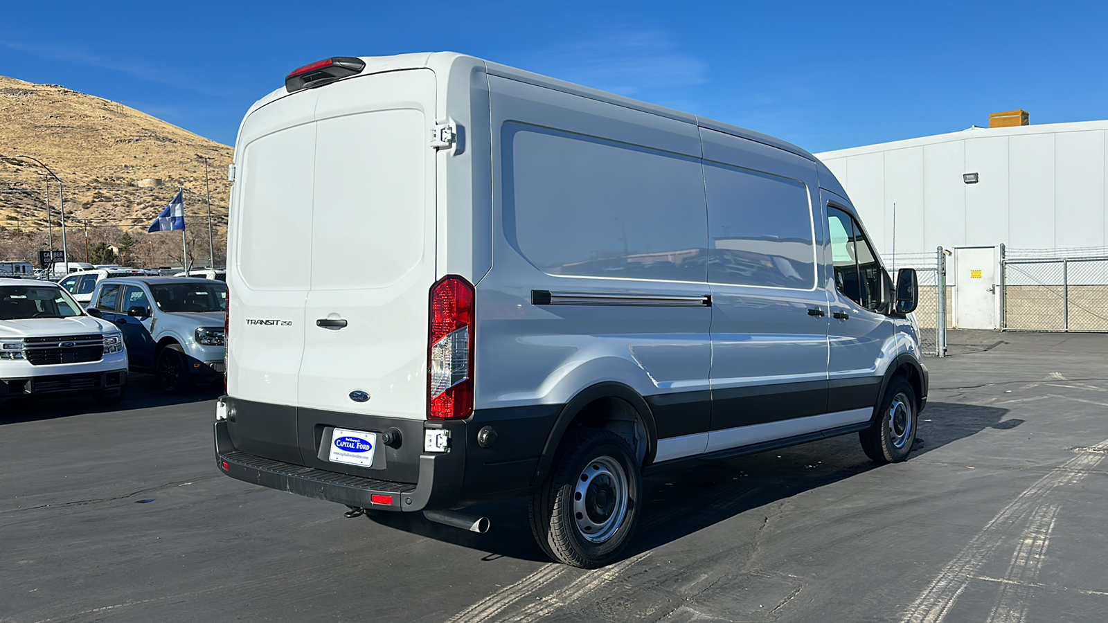 2024 Ford TRANSIT VAN 250 3