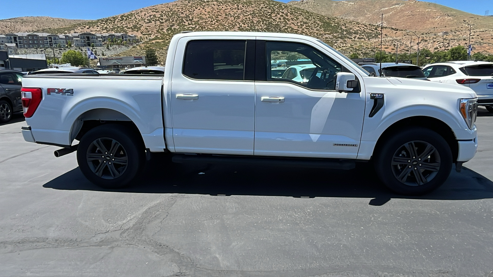 2023 Ford F-150 LARIAT 2