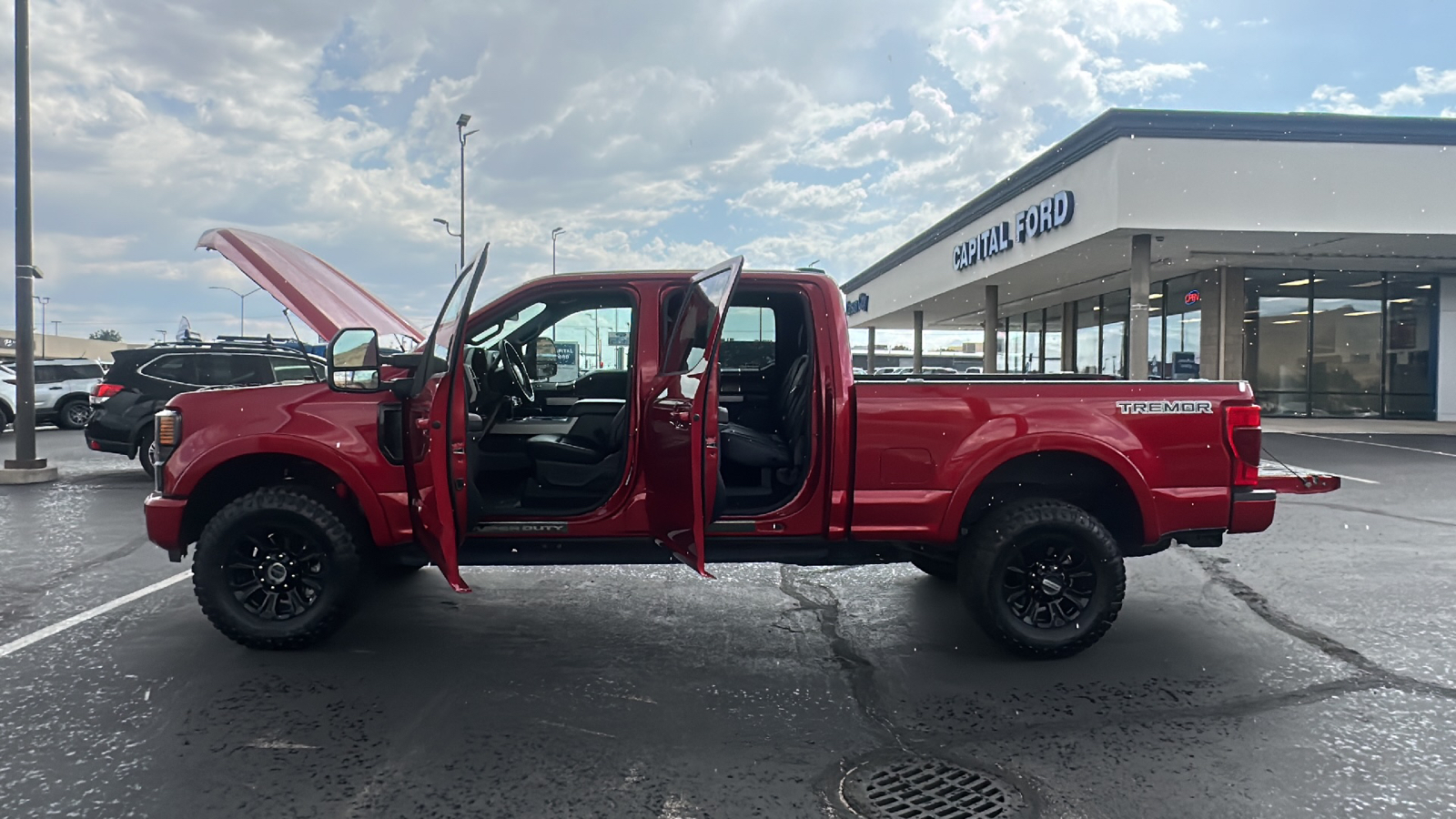 2022 Ford Super Duty F-350 SRW LARIAT 11