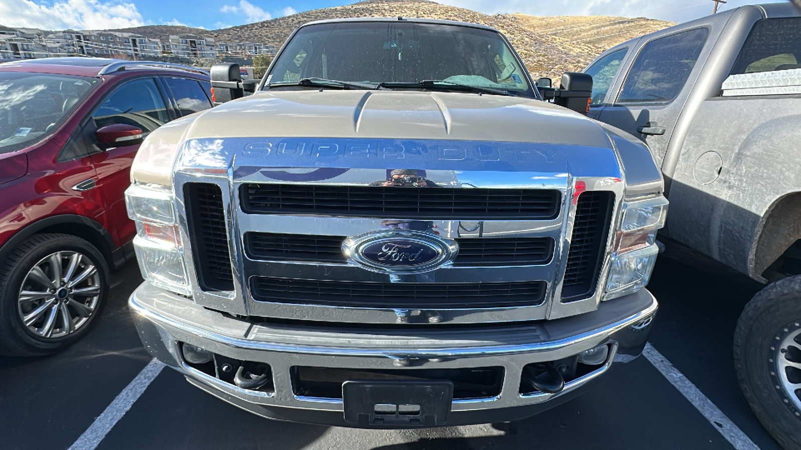 2009 Ford Super Duty F-250 SRW XLT 2