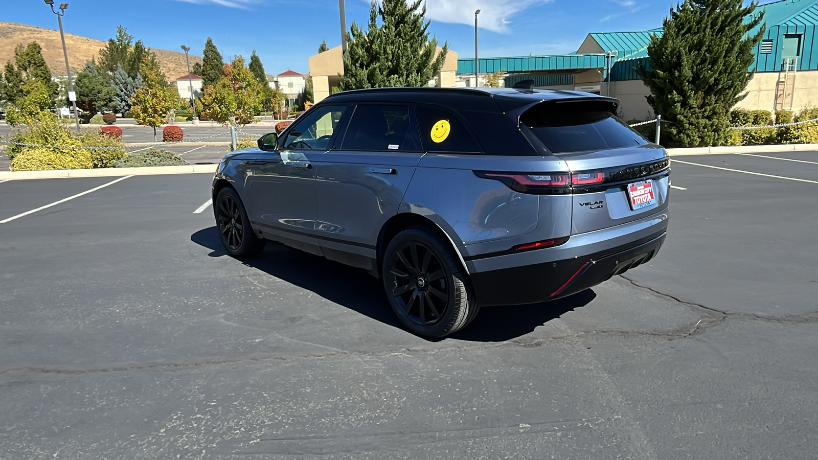 2020 Land Rover Range Rover Velar R-Dynamic S 5