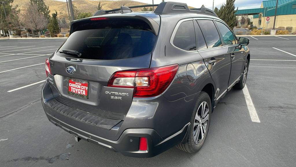 2019 Subaru Outback Limited 3