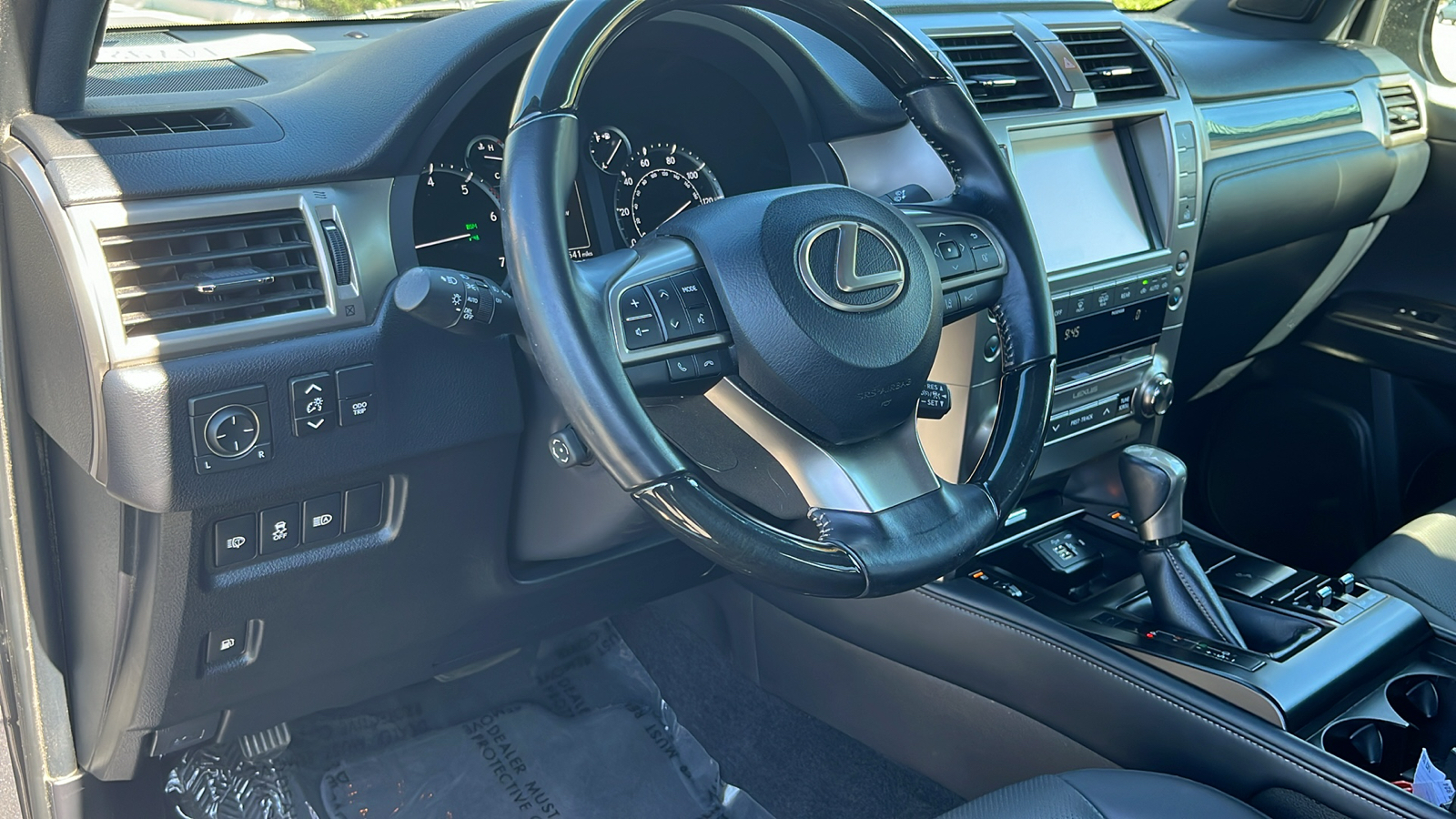 2020 Lexus GX GX 460 Premium 16