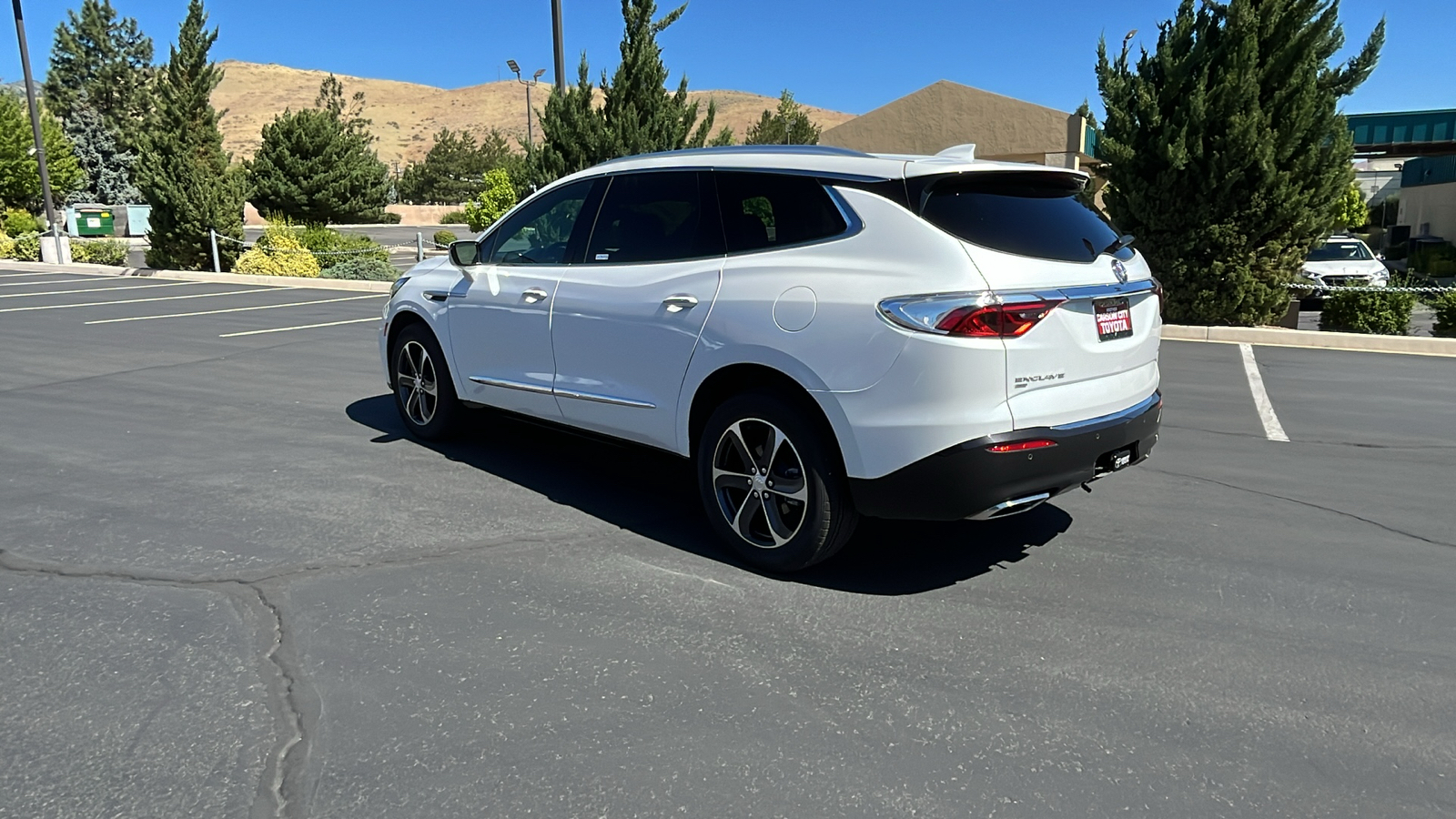 2022 Buick Enclave Essence 5